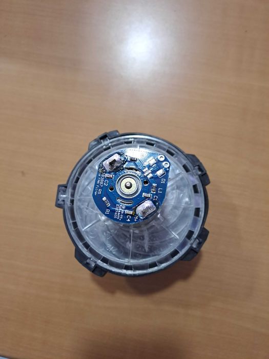 Motor aspirador sem fios Eletrolux ZB3011 novo