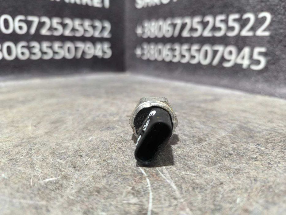 Датчик тиску кондиціонера Audi Q4 E-tron 2021- 4M0959603C