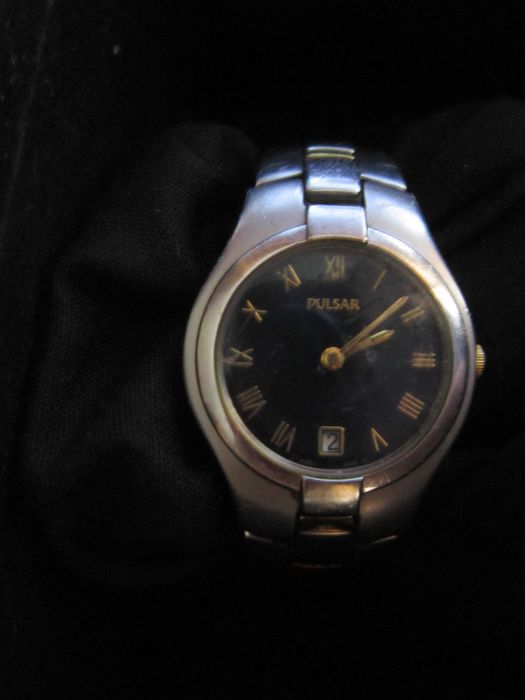 Zegarek Pulsar 231528 niesprawny.
