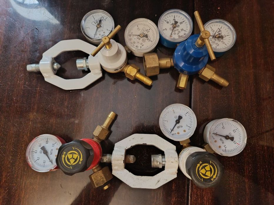 Донмет  редуктора  резаки  горелки