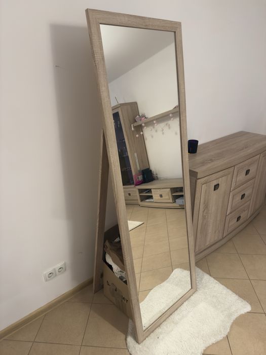 Lustro stojące 180 x 60
