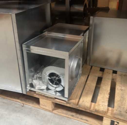 Caixa de Extração Isolada c/ Motor 10/10 – Até 3600 m³/h