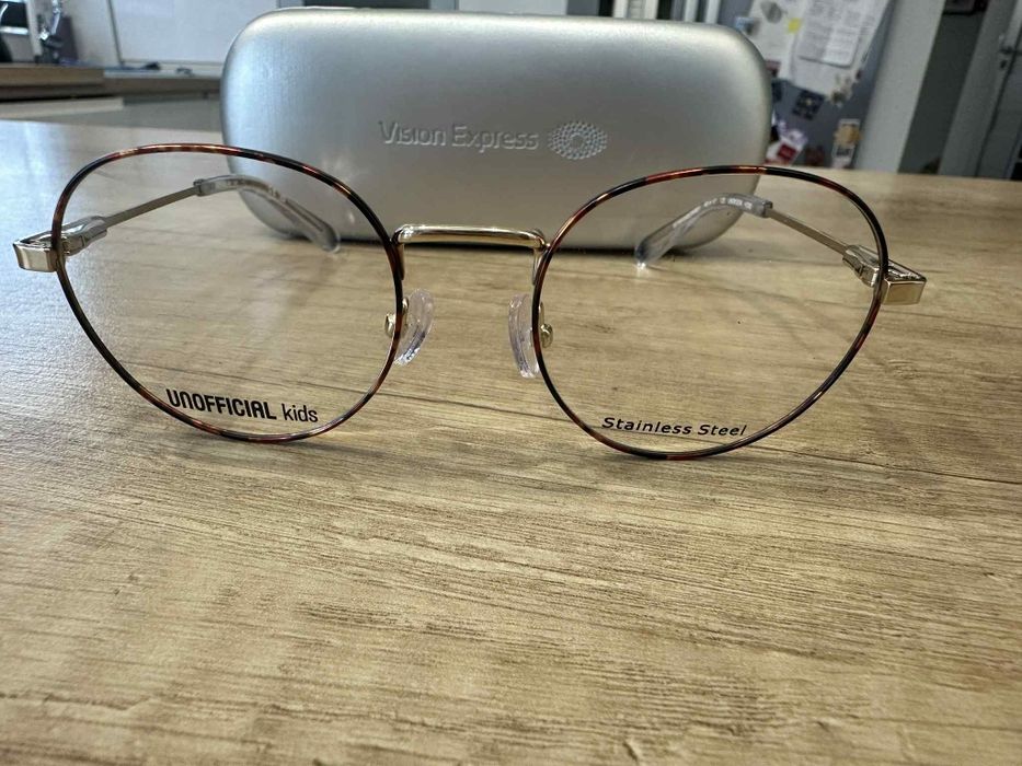 Okulary korekcyjne dla dziewczynki oprawki nowe Vision Express 45 mm