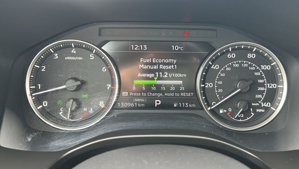Продам Mitsubishi Outlander 2021 2022 2.5 передний привод 130.000 км