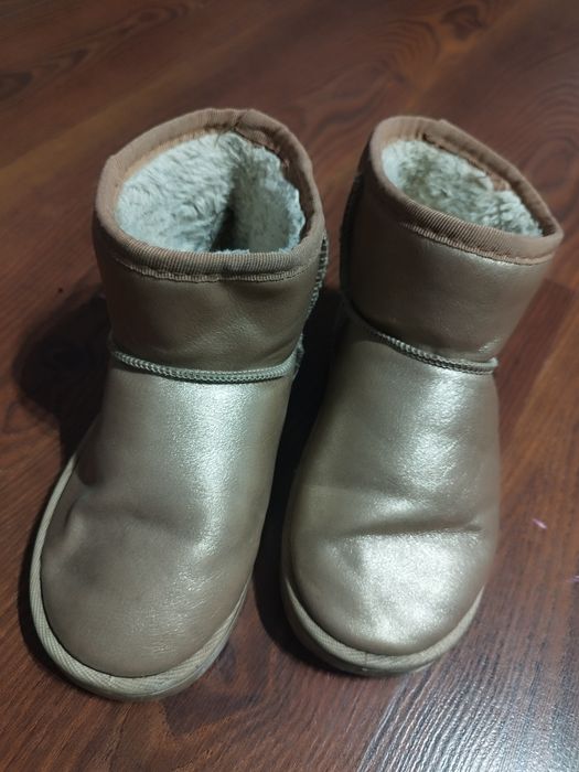 Buty zimowe dla dziewczynki rozmiar 30