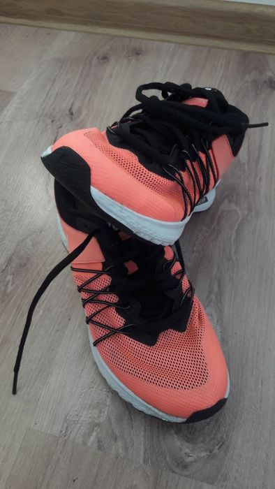 Nike damskie rozmiar 37,5cm