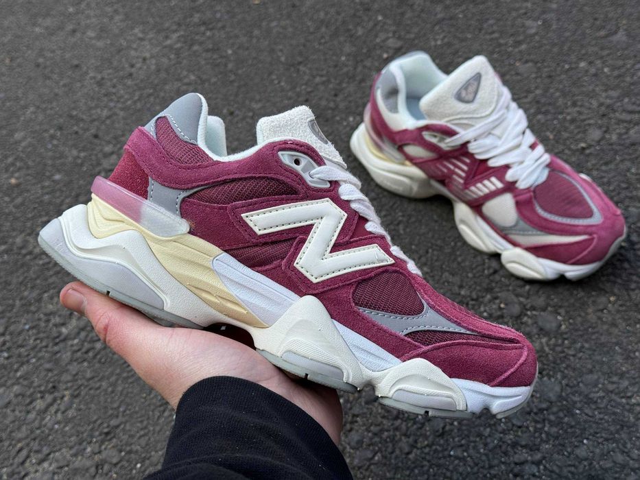Розпродаж New Balance 9060
