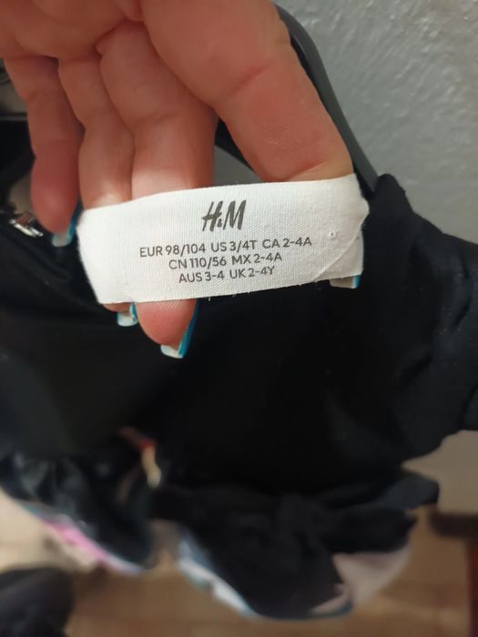 Vestido H&M com Unicórnios