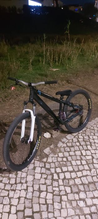 Bike de grau/dirt jump