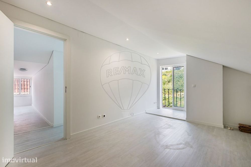 Apartamento T2 para venda — Santo António, Lisboa