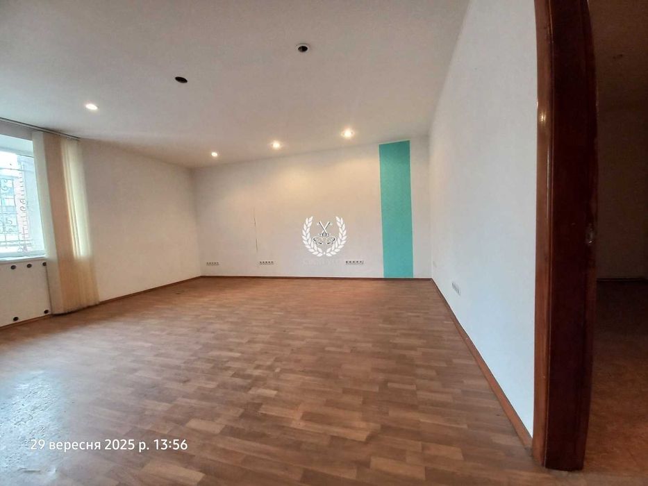 Продам 1- но кімнатну в Чернігові (район Круг), єВідновлення