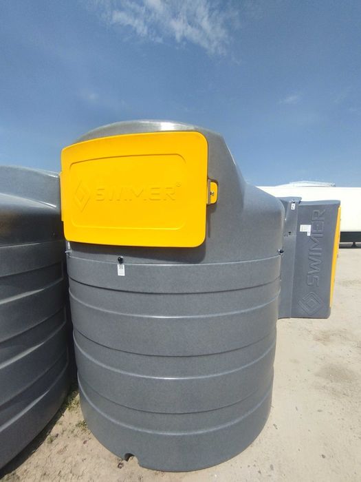 Zbiornik na paliwo SWIMER 2500l + licznik z pam. 32 tankowań + 8 m wąż