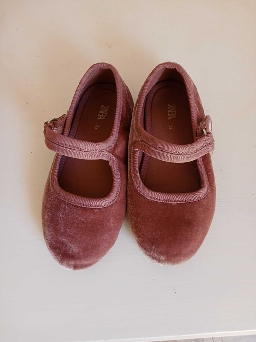 Sapatos de menina