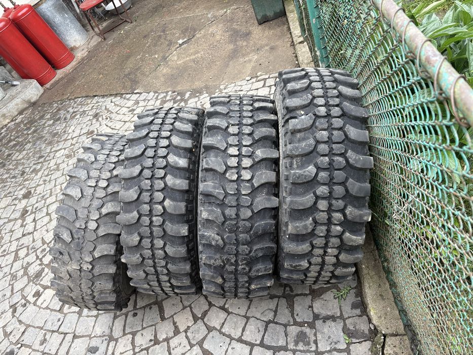 Шини болотяні (драпаки) 31 (265/75/16) МТ Insa, made in Spain