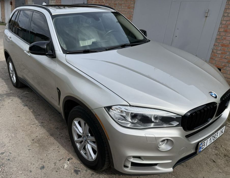 BMW X5 2015 года