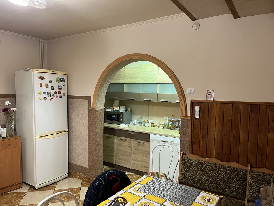 Дім 232 м2 приват ділянка 7 сот Берегово Бем Йожефа 62-A