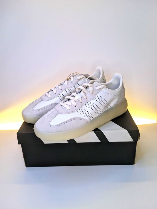 Білі літні кросівки Adidas Barreda Decode EU 38 (24,5 см) оригінал шкіра замша