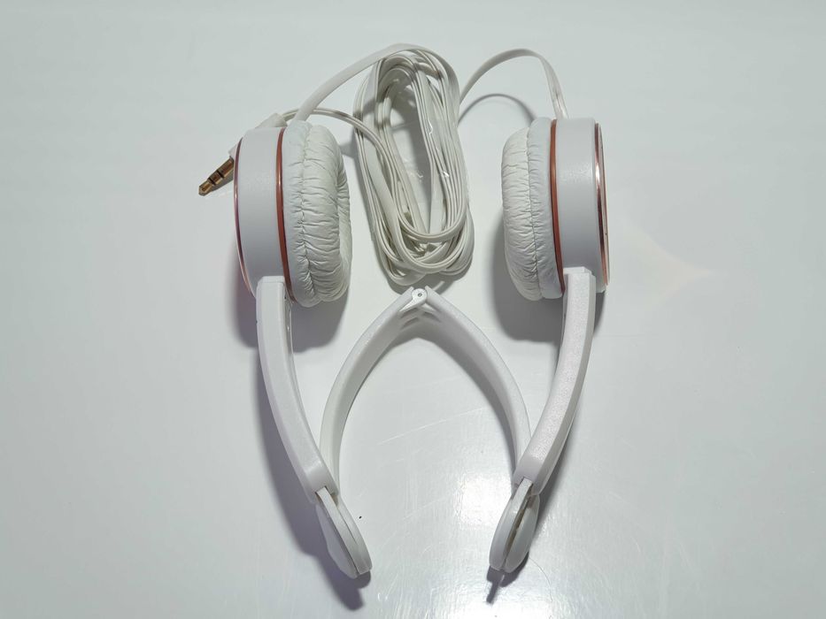 навушники Viido white mini headphones 3.5 mm jack plug foldable