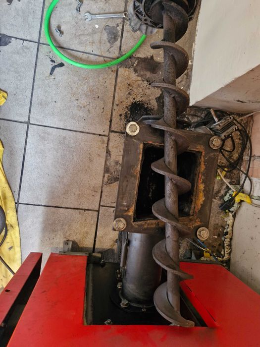 Zestaw do spalania ekogroszku