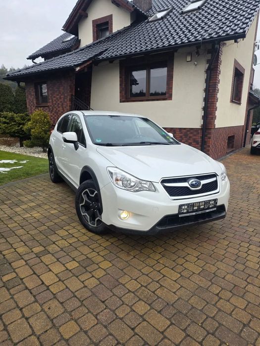 Subaru XV SUBARU XV 2.0 diesel 147KM  4x4 AWD  2012r. BIAŁE manual