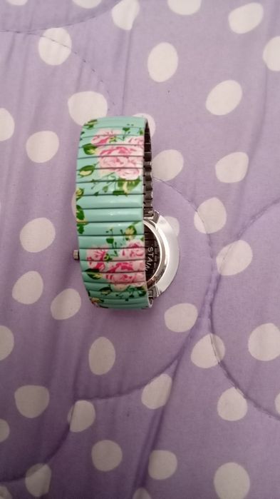 Relógio senhora colorido