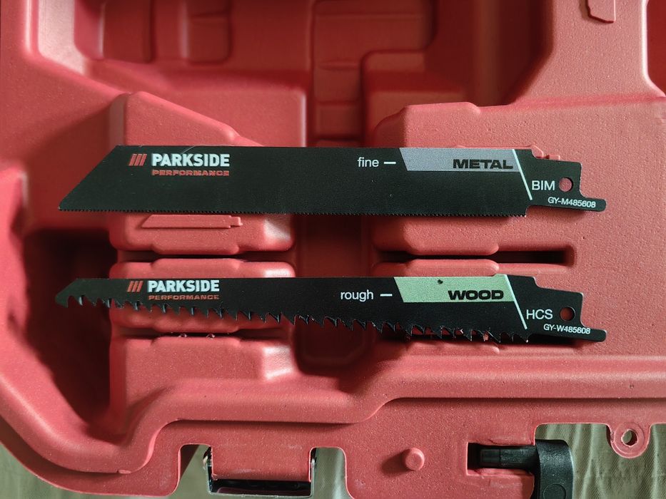 Akumulatorowa piła szablasta Parkside Performance