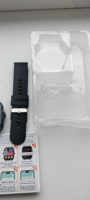 Продам смарт часи- новые.