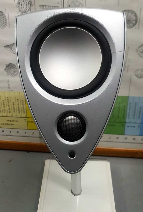 Colunas Mordaunt-Short - coluna central e dois satélites