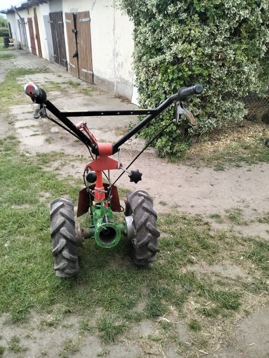 Dzik traktorek koła 12 cali jodełka