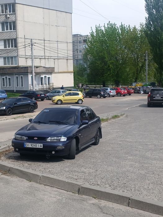 Продам кія 1.8 1997 16к