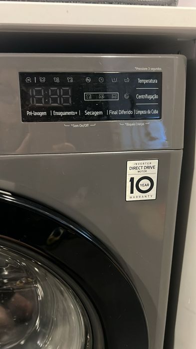 Maquina de lavar roupa  e secar