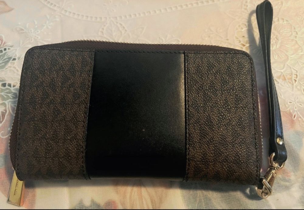 Carteria michael kors