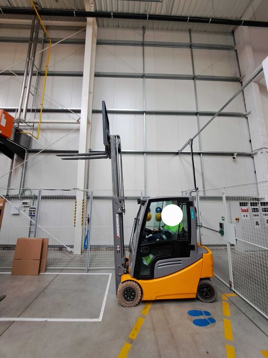 Jungheinrich EFG 316 | 2016 | niski przebieg