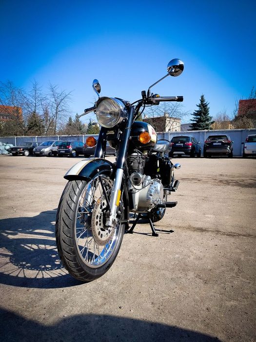 Royal Enfield Classic Pierwszy właściciel w Polsce, stan  bardo dobry.