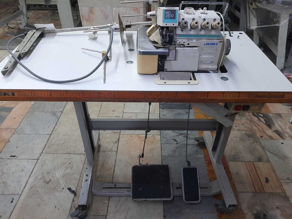 оверлогJuki MO3616 та Juki MO2400 та JACK 788-5-70 та SIRUBA 516-M2-35