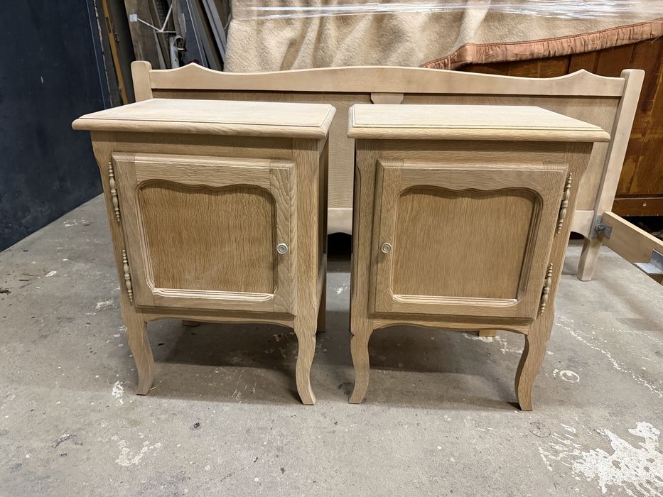 Stoliki nocne nakastlik szafka nocna drewno dębowe oczyszczone Ludwik