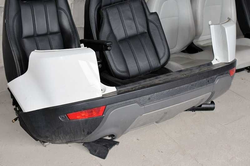 Zderzak tył Range Rover Evoque L538 Fuji White
