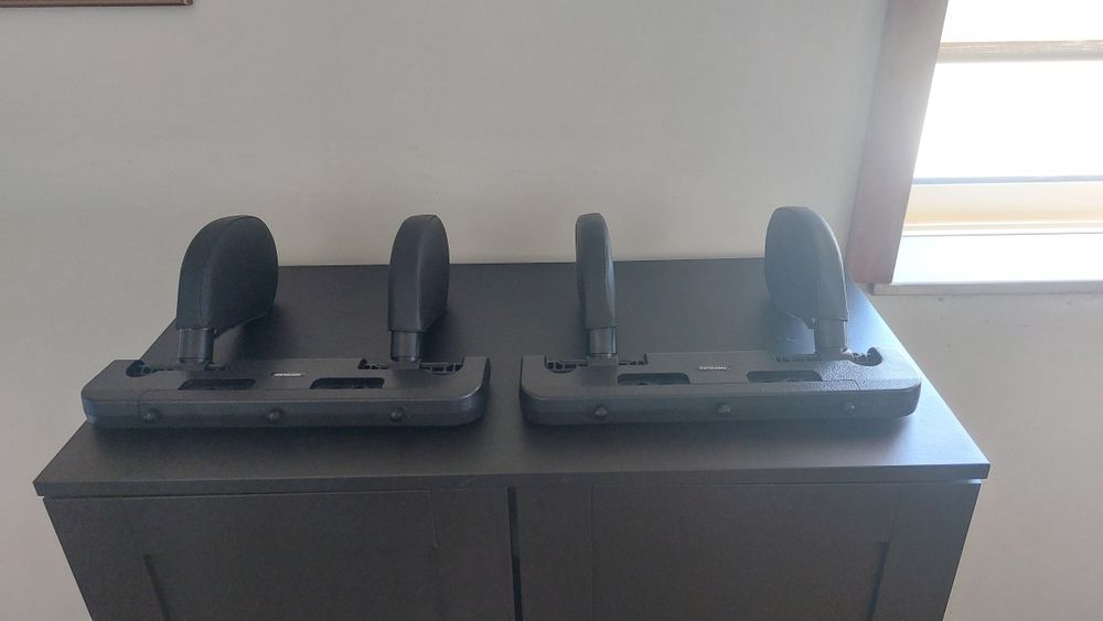 Apoios de cabeça ajustável Norauto ( vendo individualmente)