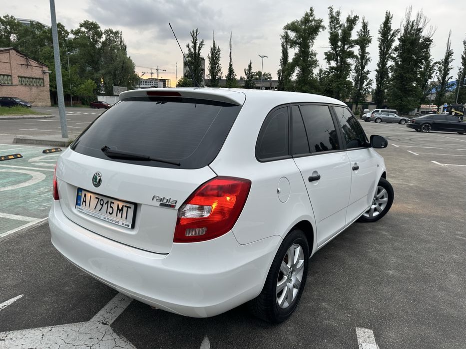 Шкода Фабія 1.6 Дизель.