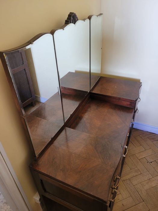 Toucador antigo em mogno