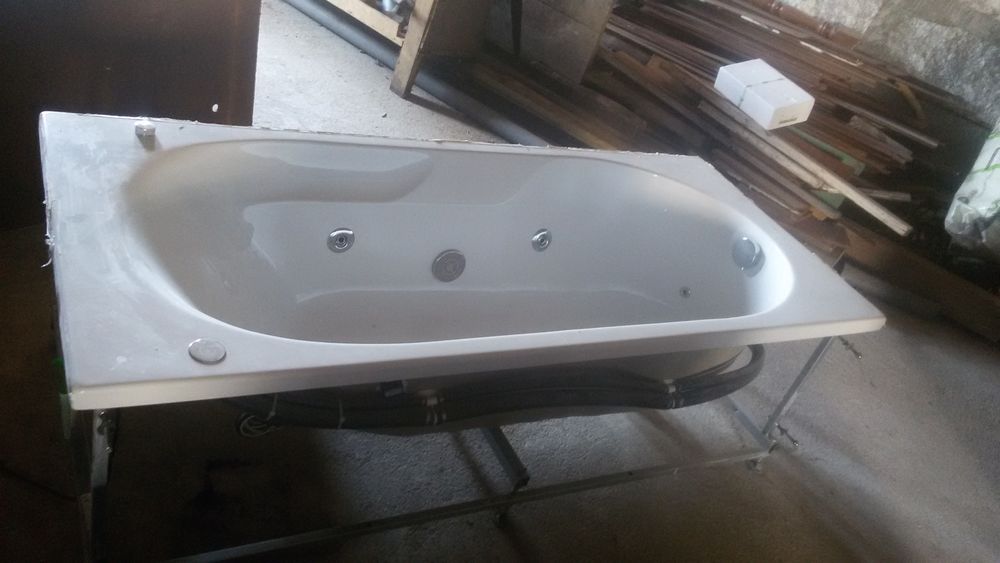 Banheira hidromassagem