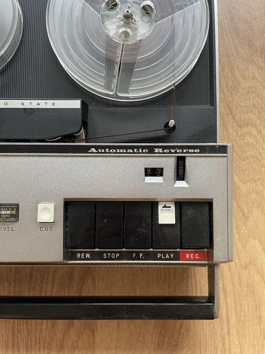 Gravador de bobines National