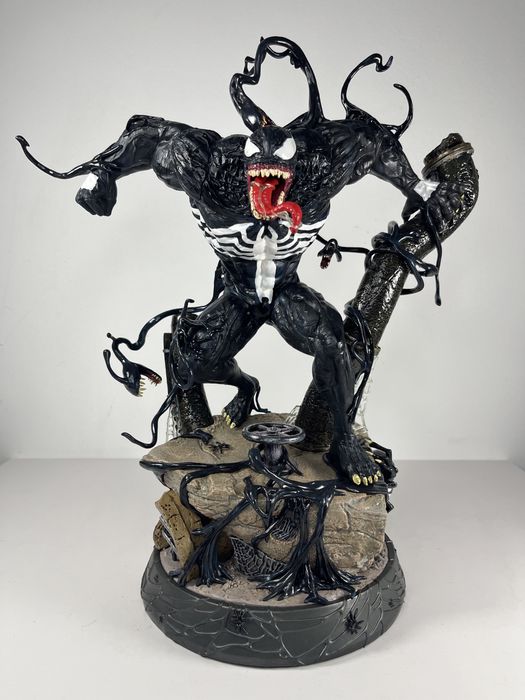 Фігурка Веном 37см Марвел symbiote Venom Marvel comics Eddie Brock