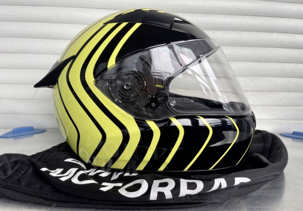 56/57 M Kask motocyklowy BMW Motorrad Race Hyper sport naked ścigacz