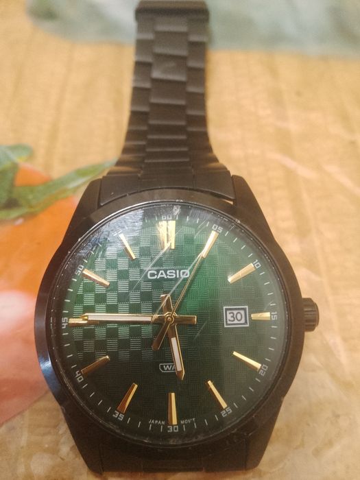 Продам часы  CASIO.