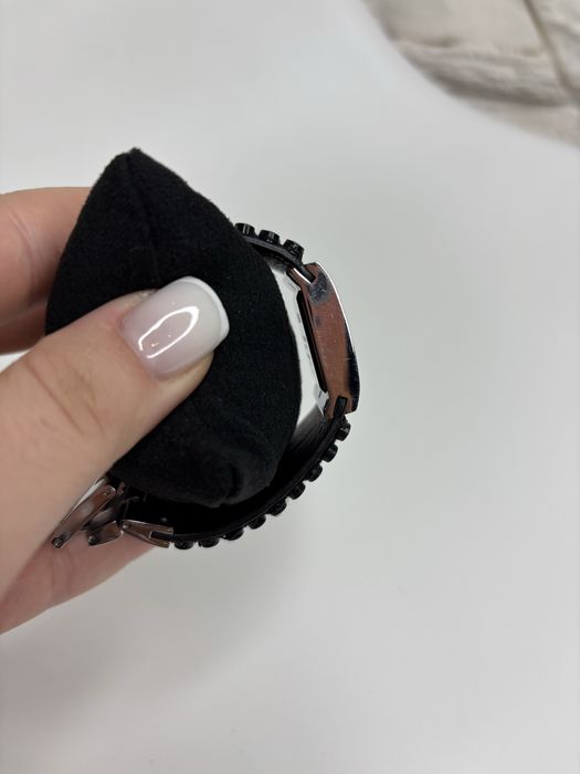 Жіночий стильний наручний годинник Seconda Sexy Swarovski