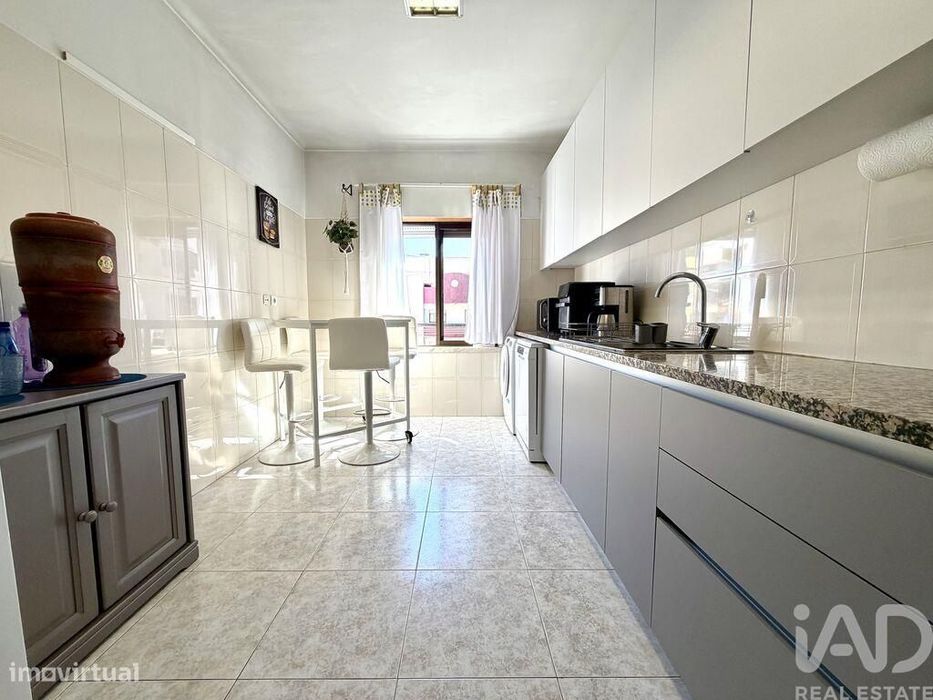 Apartamento T3 em São Sebastião de 113,38 m2