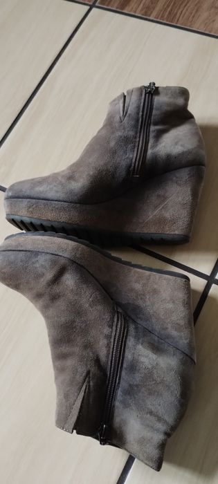 Botki khaki na koturnie 37