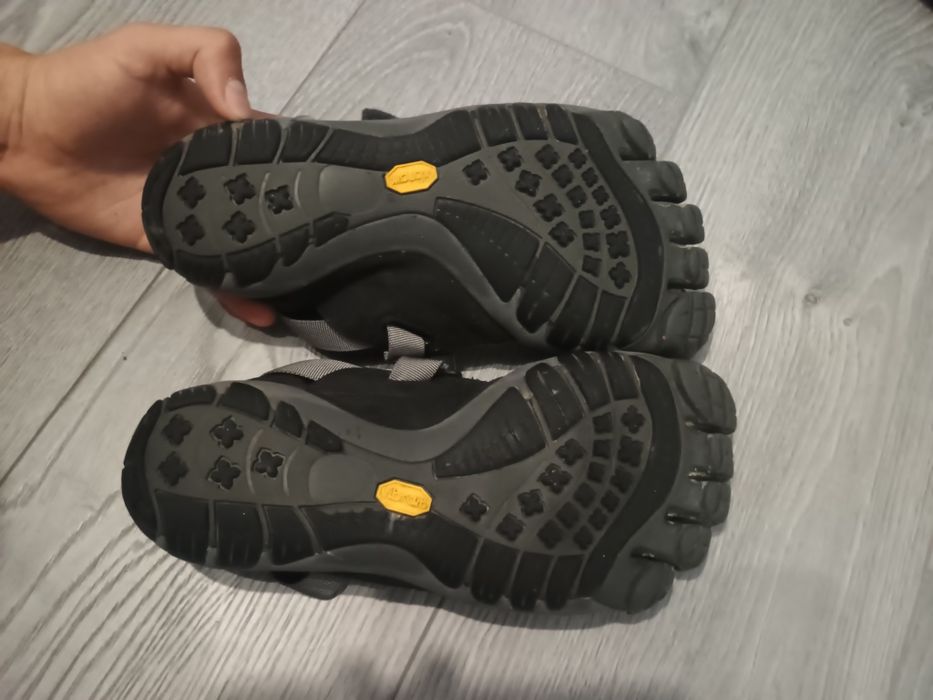 Vibram FiveFingers