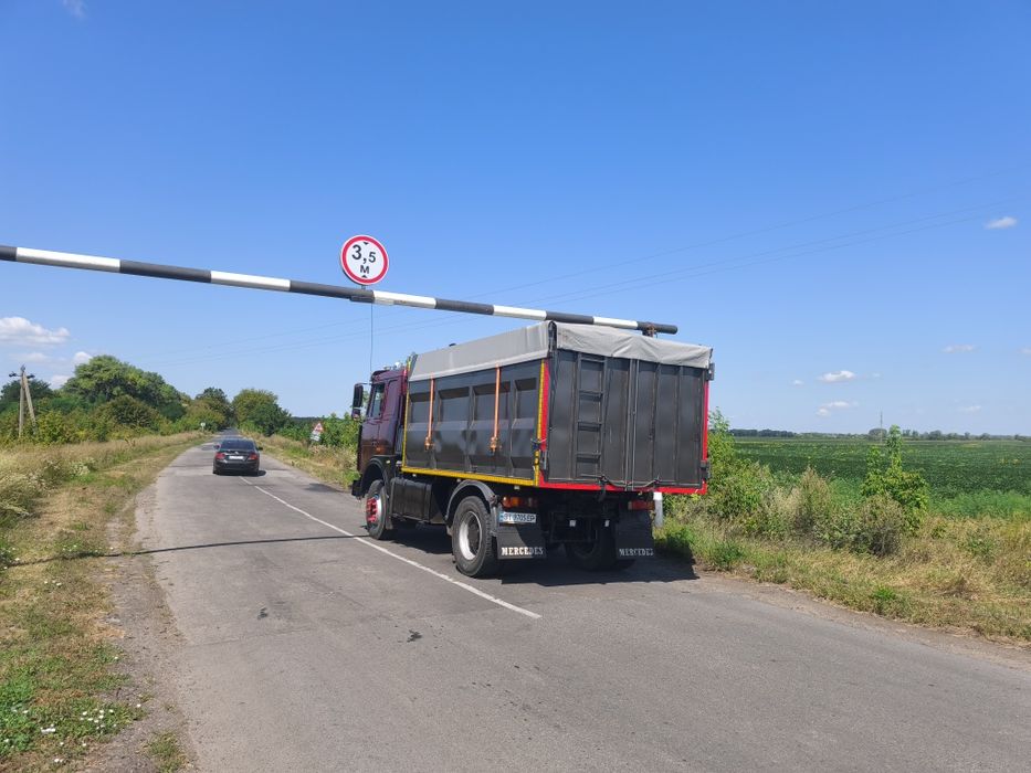 Самоскид  МАЗ 54320.